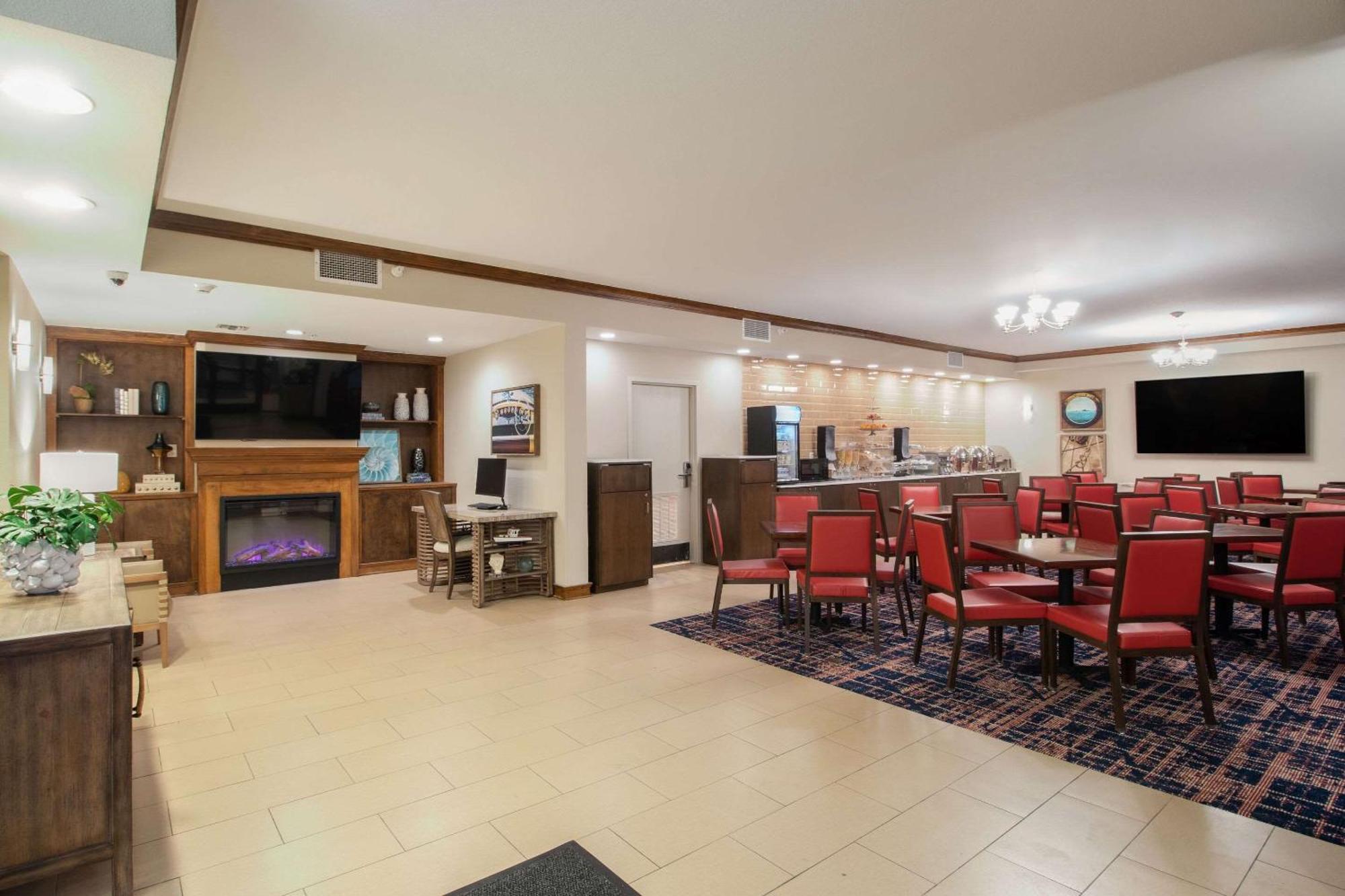 Econo Lodge Inn&Suites Foley Exterior foto